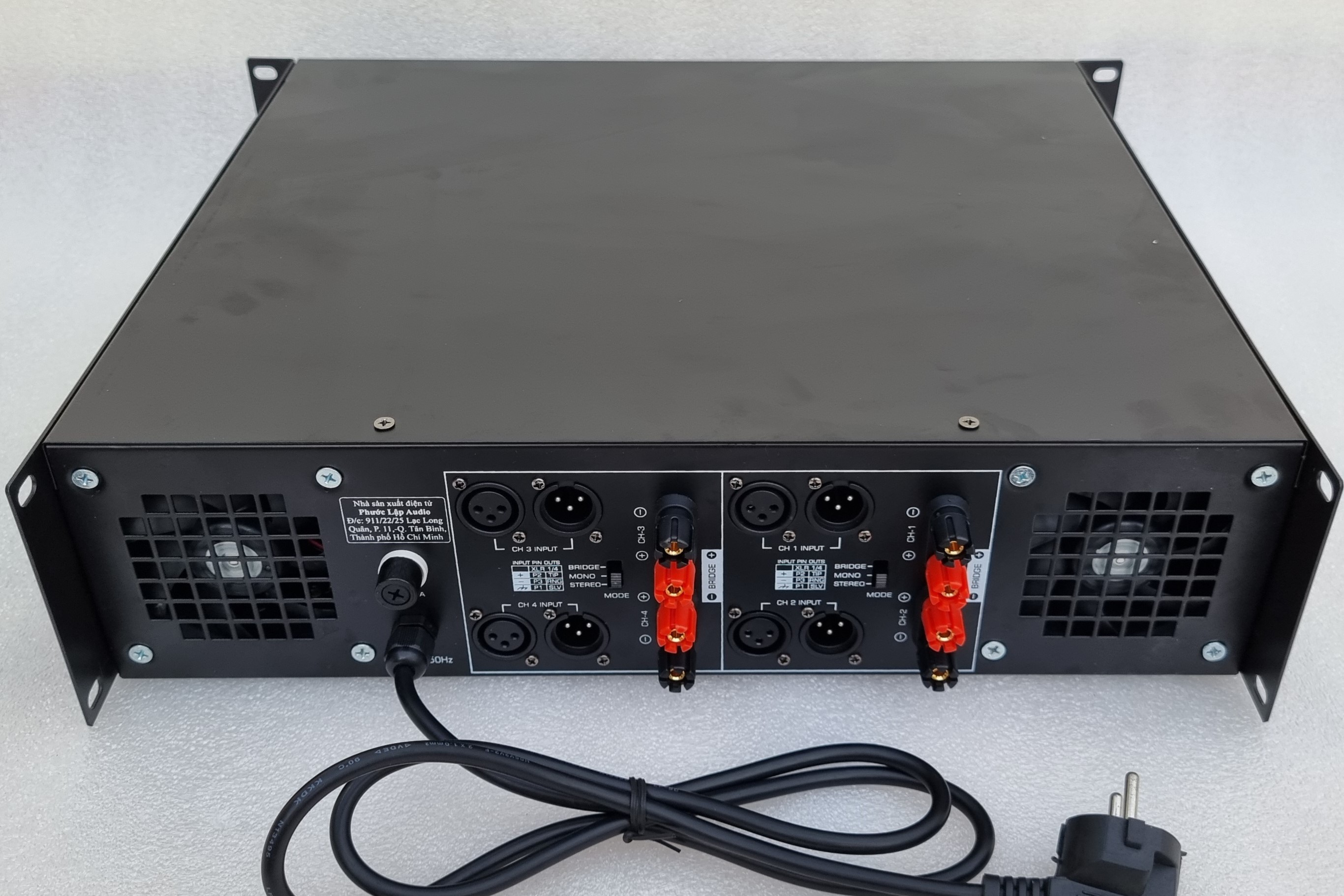 Cục đẩy 4 kênh MPX-2600 ROYAMAX
