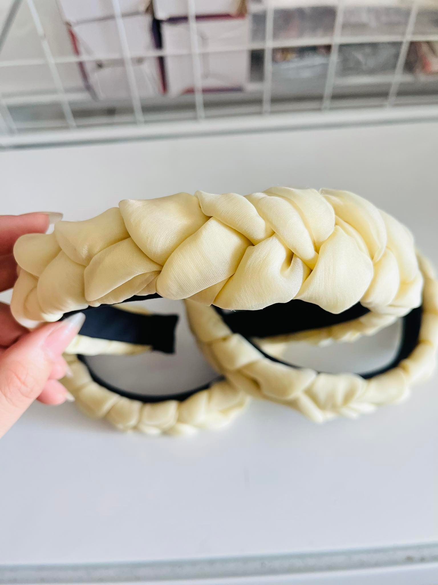 BĂNG ĐÔ CÀI TÓC VẢI VOAN