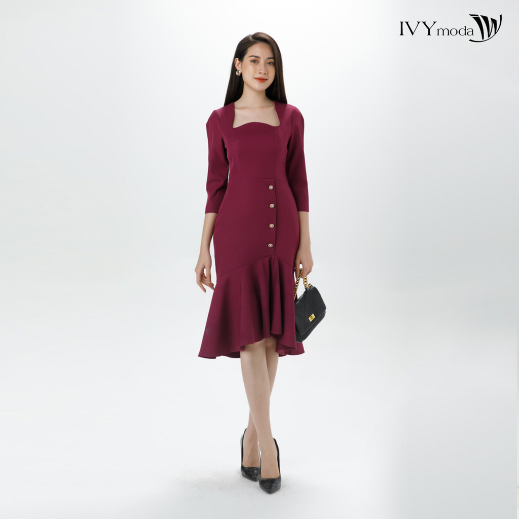 Đầm đuôi cá phối khuy ngọc trai (không kèm đai) IVY moda MS 48M7088