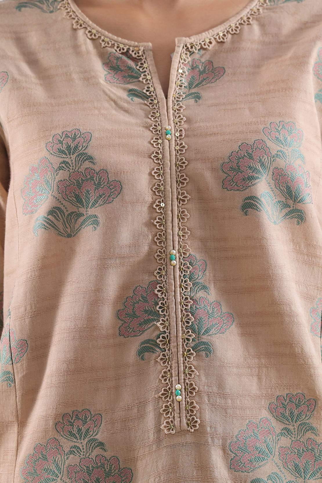 Saya%20Unstitched%20Jacquard%20Cotton%203%20Piece%20Suit%20For%20Women%20-%20Unstitched%20Fabric%20For%20Women%20-%20ALL%20SEASON%202026%20FLORA%20VOL1%20-%20Image%2010