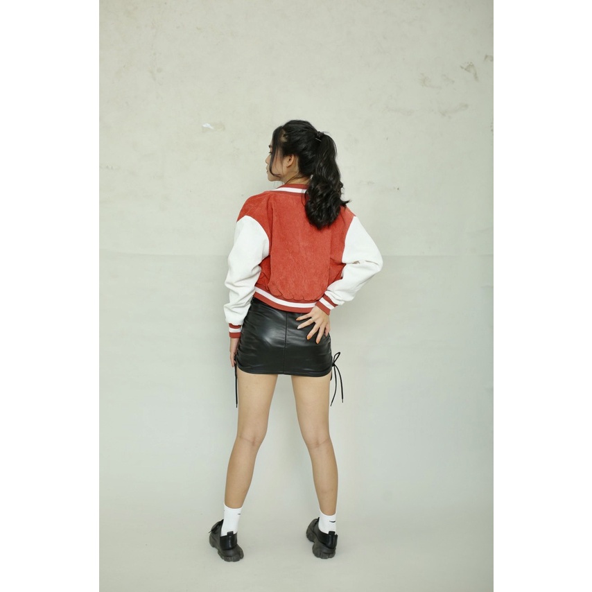[VOUCHER 8%]Áo Khoác Croptop Nữ Nhung From - Màu Đỏ