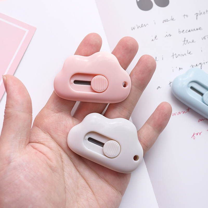 Dao rọc giấy hình đám mây