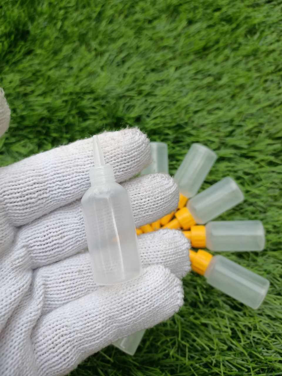 100 lọ nhựa nhỏ mắt 10ml
