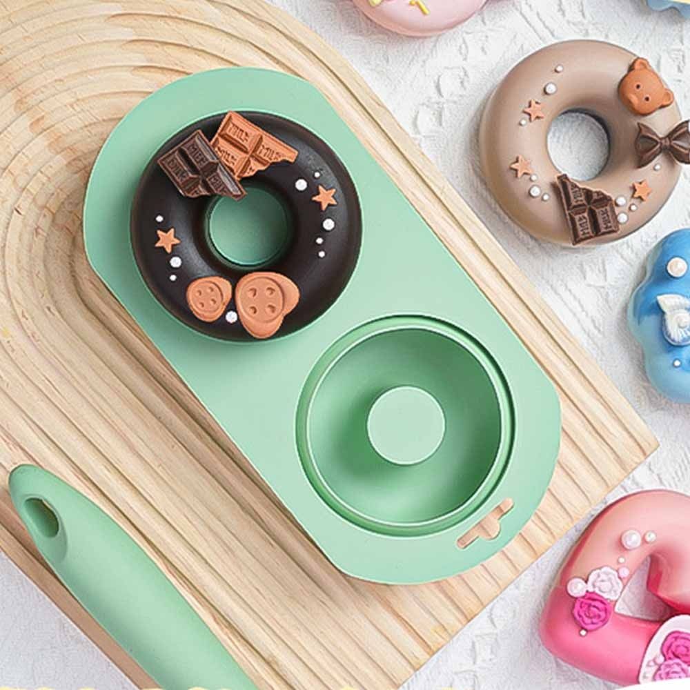Non-Stick%202-Cavity%20Doughnut%20Baking%20Mold%20DIY%20Silicone%20Silicone%20Baking%20Pan%20Cake%20Mold%20Muffins%20-%20Image%204