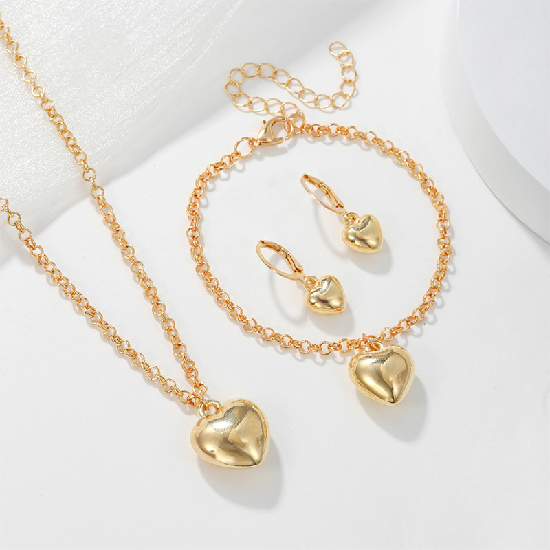 %E3%80%90Hot%20demand%E3%80%911Set%20Simple%20Fashion%20Golden%20Heart%20Pendant%20Earrings%20Necklace%20Bracelet%20Jewelry%20Set%20-%20Image%205