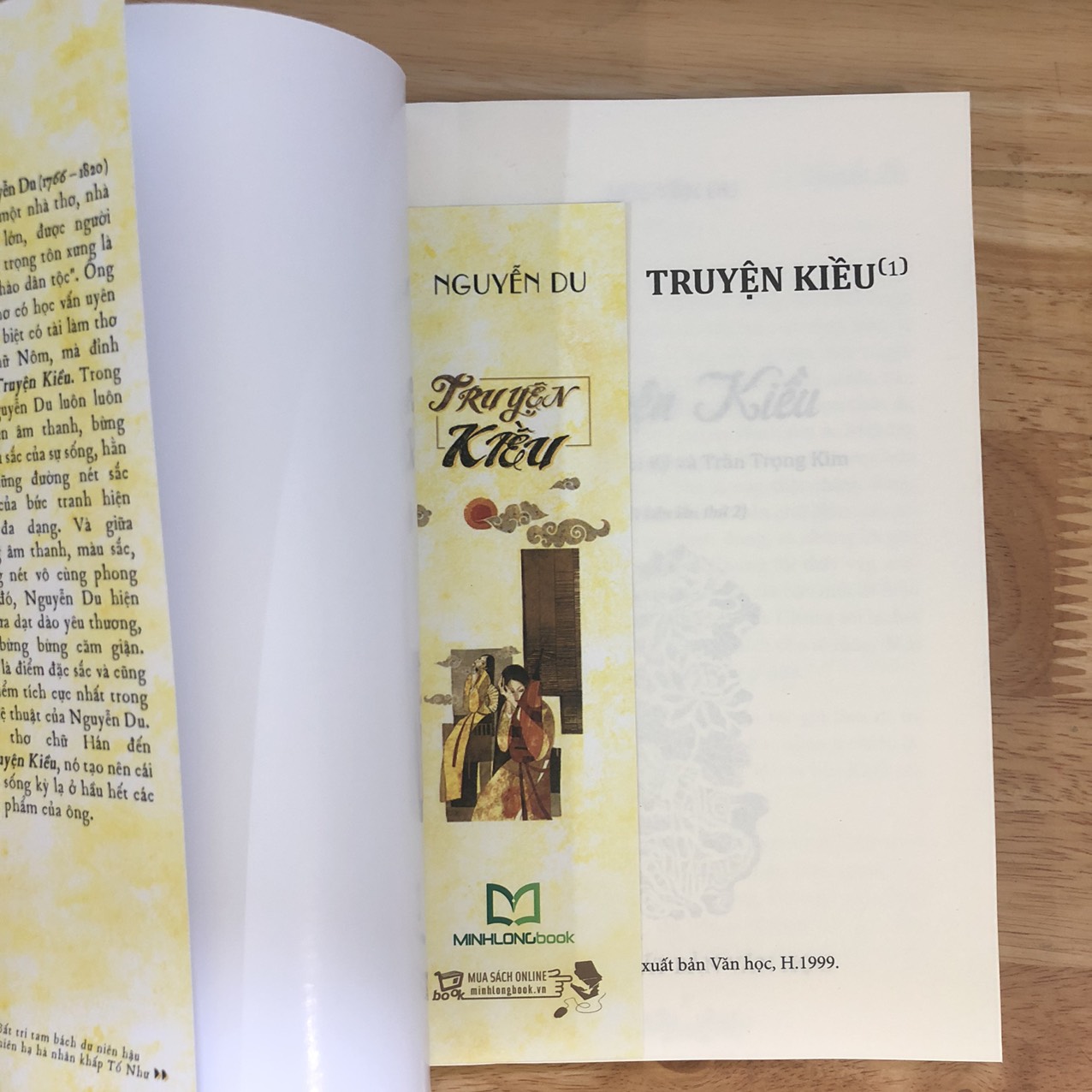 Sách: Truyện Kiều - Nguyễn Du