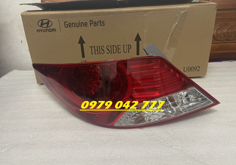 ĐÈN HẬU HYUNDAI ACCENT 2011-2015