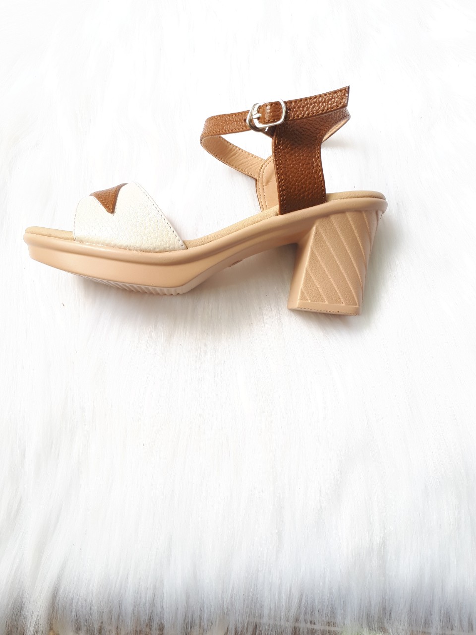 Sandal đế gót cao 7 phân  da bò thật cao cấp VI VI S210