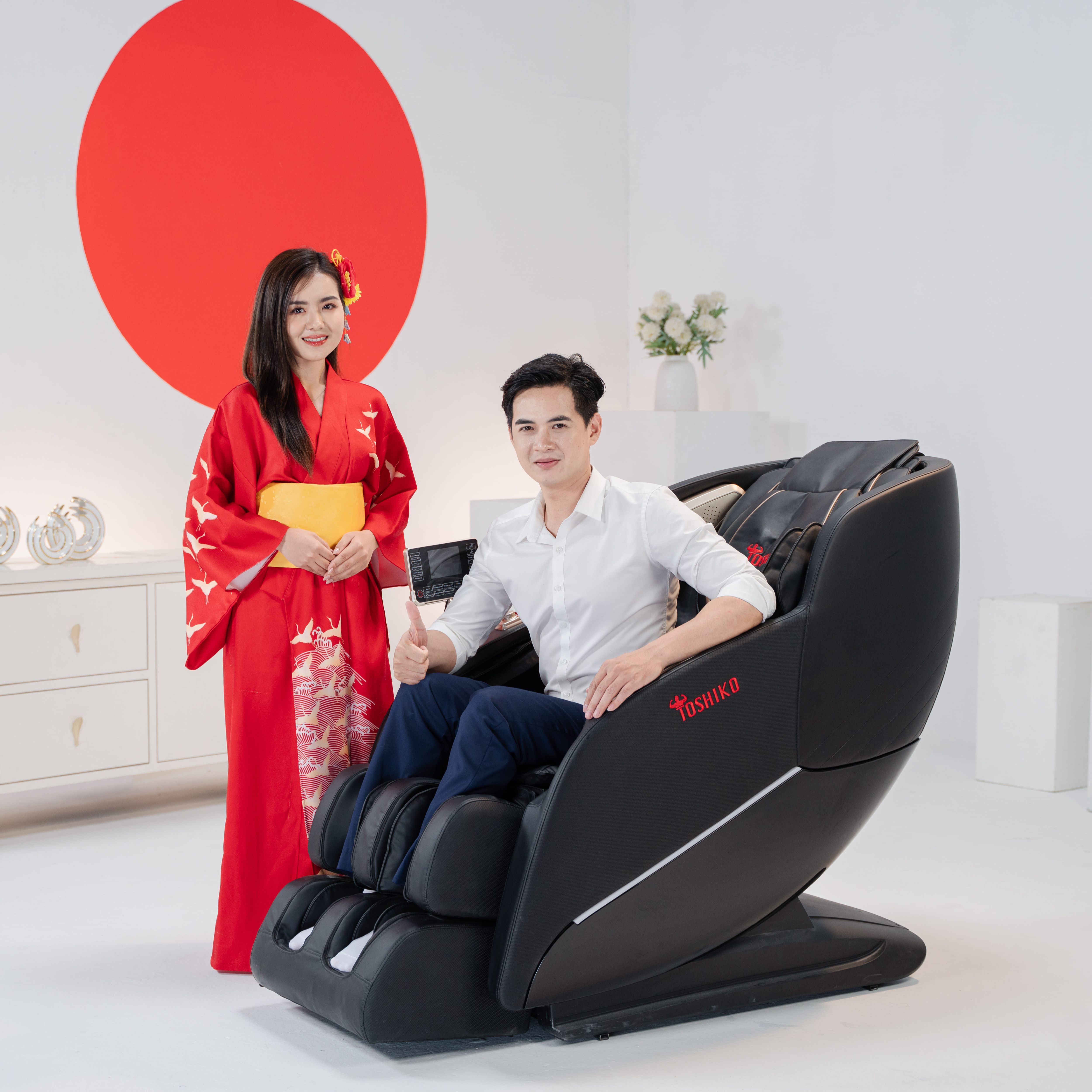 Ghế massage toàn thân điều khiển giọng nói thế hệ thông minh Toshiko T89 -  sở hữu con lăn 4D massage di chuyển, Ghế massage Cao Cấp với hệ thống AI scanbody chuyên biệt giúp con lăn điều chỉnh