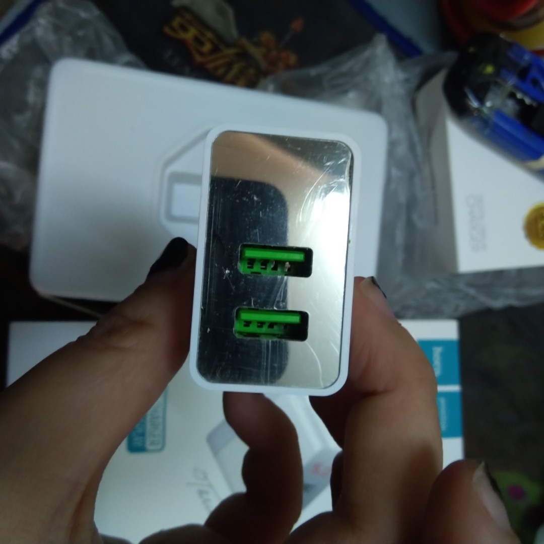 Cóc sạc đa năng Hoco DC28 2 cổng usb max 5.0A