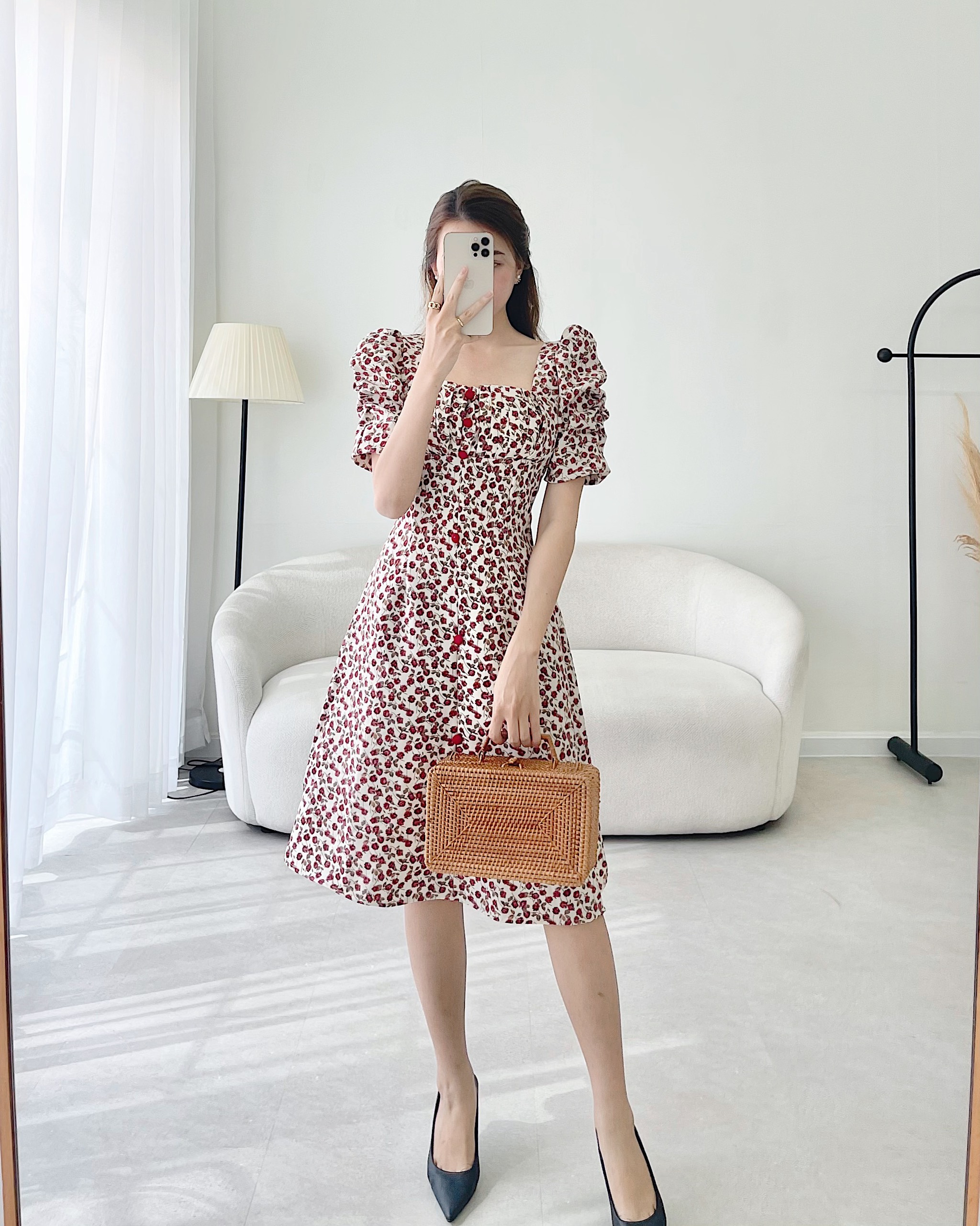 Đầm midi hoa cổ vuông tay dài Freesize