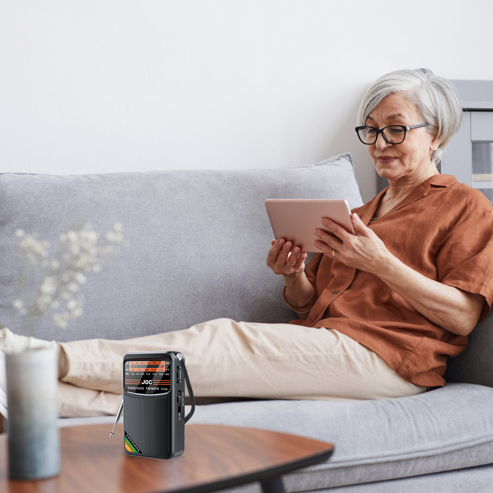 Portable%20Mini%20Full%20Band%20FM%20AM%20SW%20Best%20Reception%20Operated%20Built-in%20Speaker%20Transistor%20for%20Elder%20%EF%BB%BF%20-%20Image%205