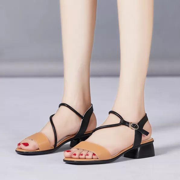 Giày sandal gót vuông