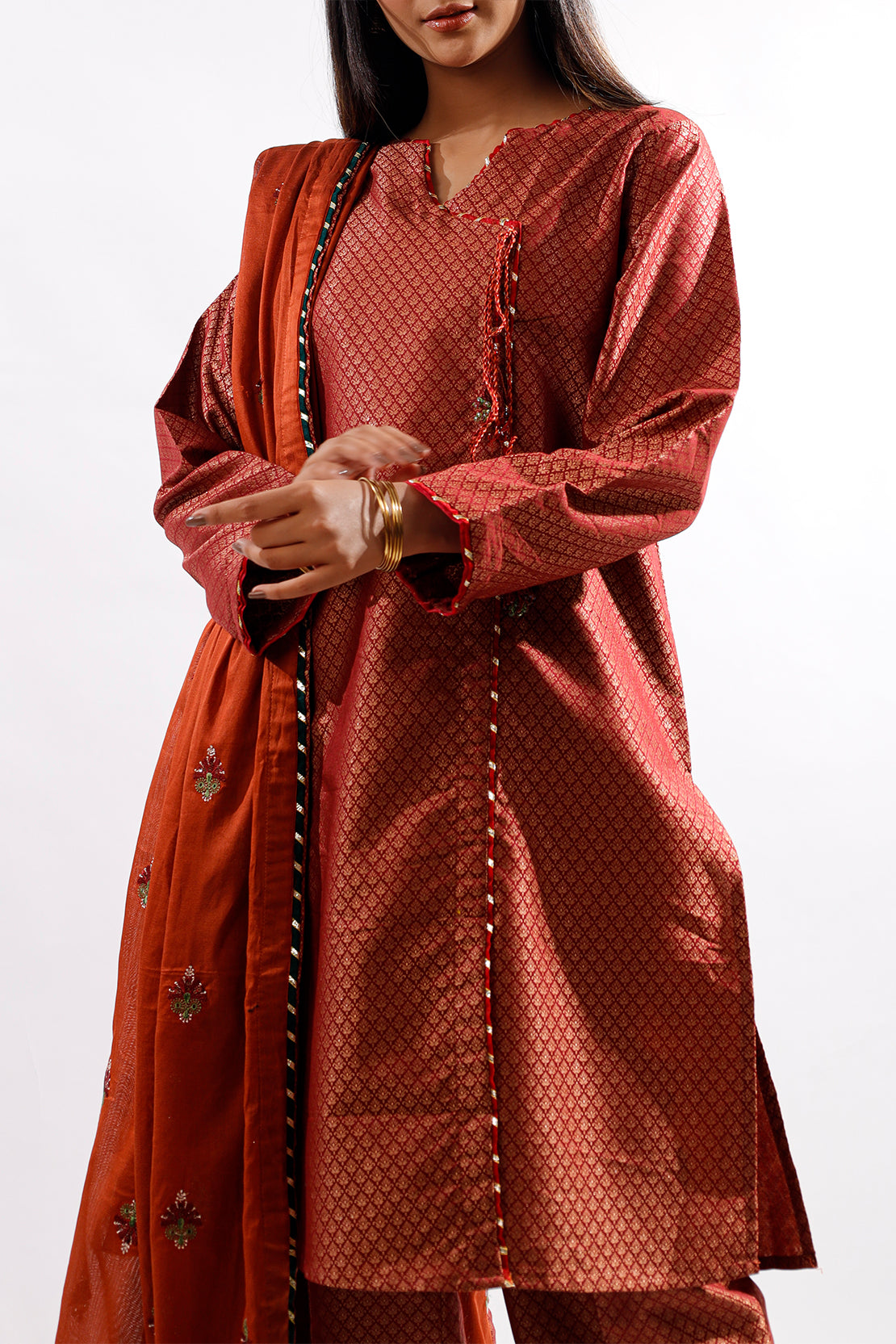 SAYA Luxury Pret Embroidered Cotton Jacquard Stitched 3 Piece maroon 82877. 