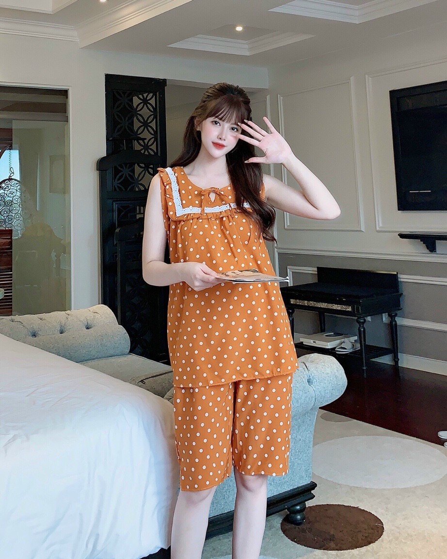Bộ đồ bầu mùa hè chấm bi sát nách chất mát