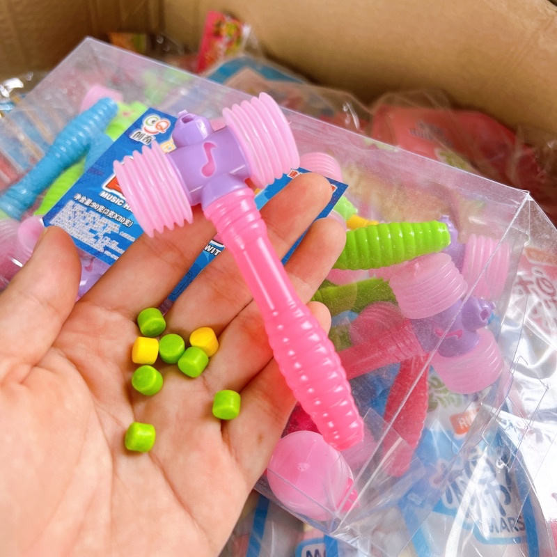 Sỉ hộp 30 chiếc búa mini bên trong có kẹo