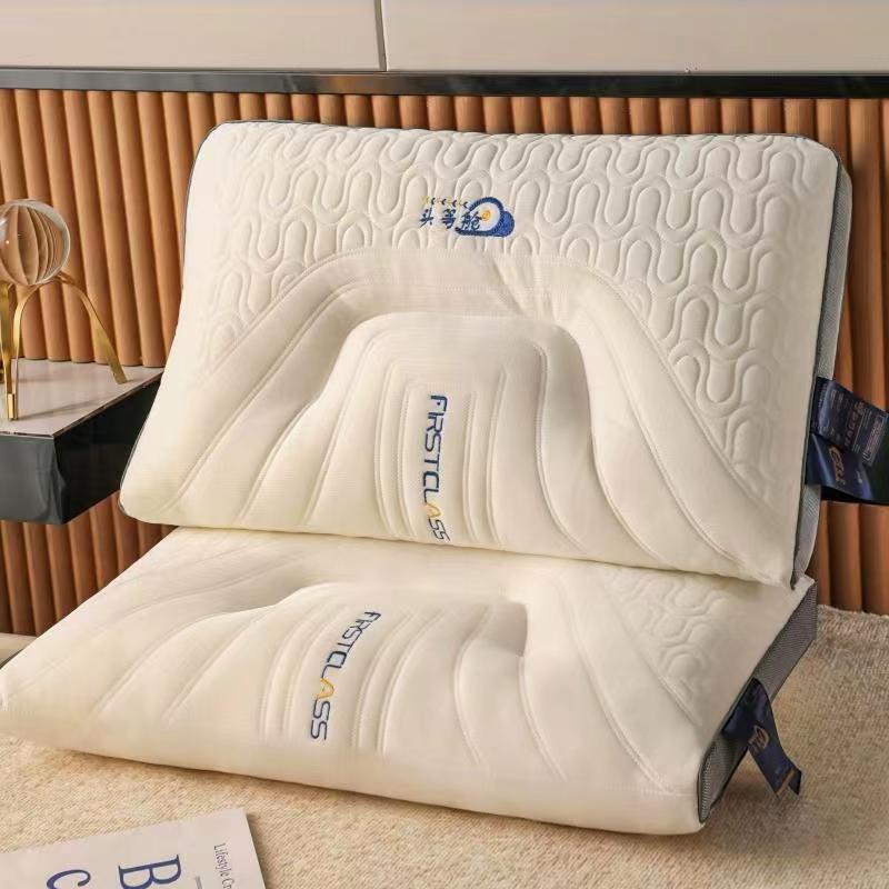 Latex pillow Neck pillow pillow Hotel pillows, throw pillows, bedding, pillows, throw pillows, elastic fiber pillows and synthetic fiber pillows are standard pillows.