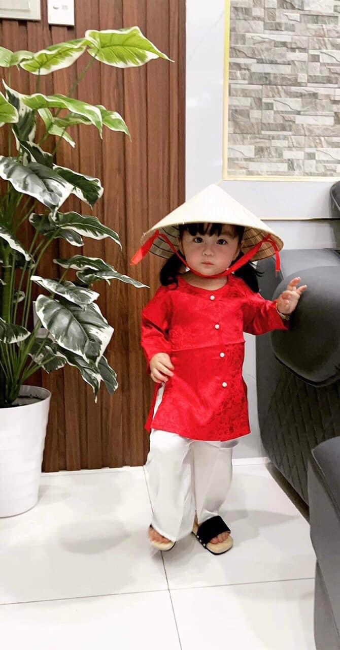 BỘ BÀ BA CƯNG XỈU CHO BÉ quần trắng