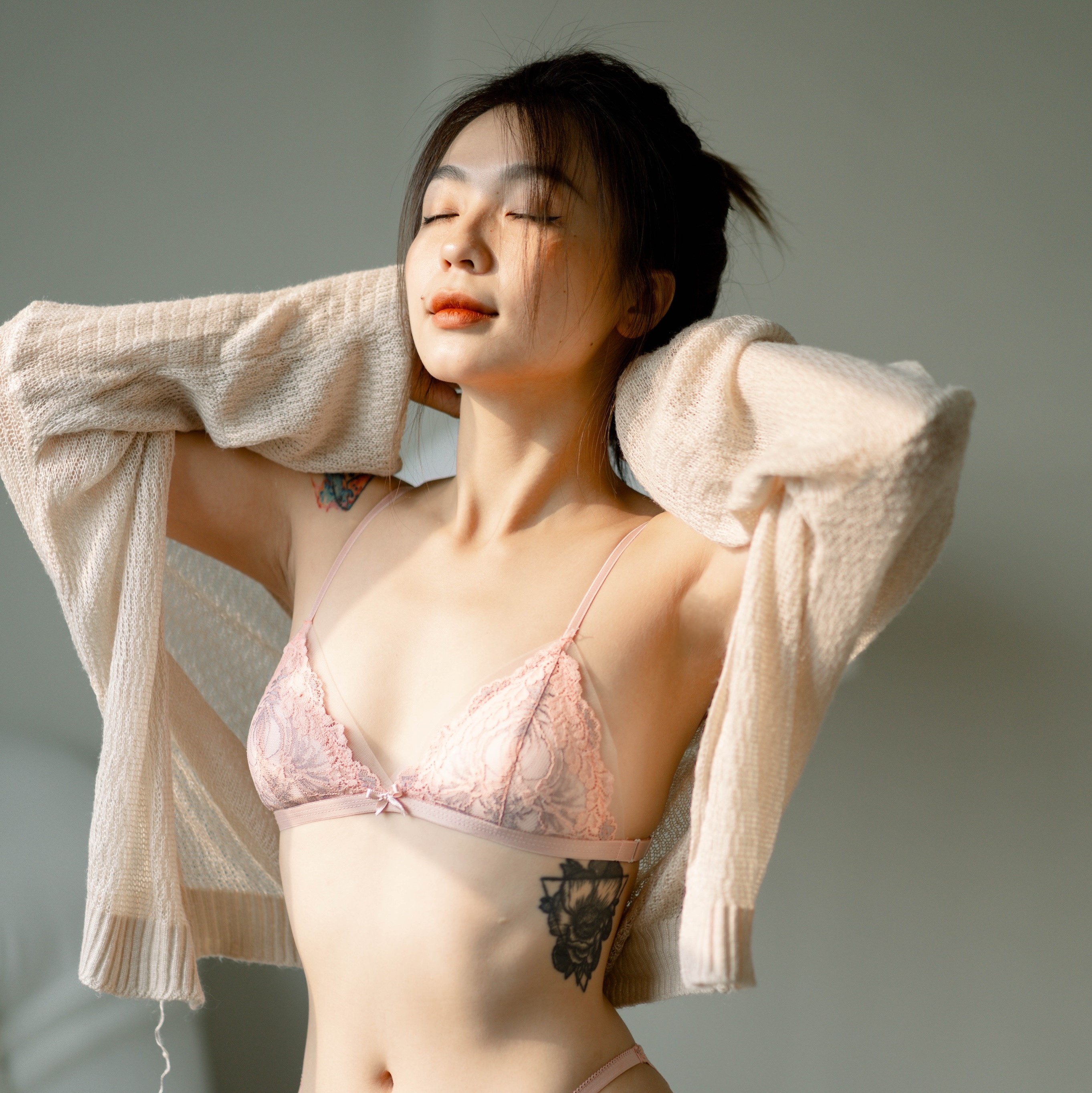 Áo lót mút mỏng bralette lưới Lamluy