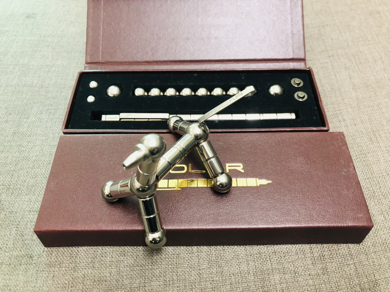 Bút nam châm POLAR PEN  bạc