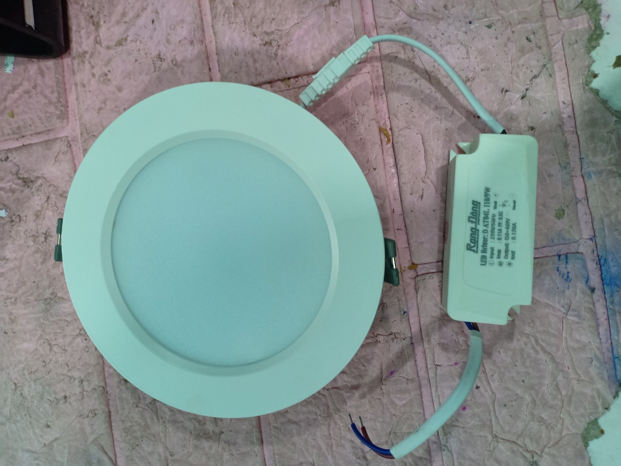 Đèn LED Âm trần Downlight 9W RẠNG ĐÔNG MÀU VÀNG