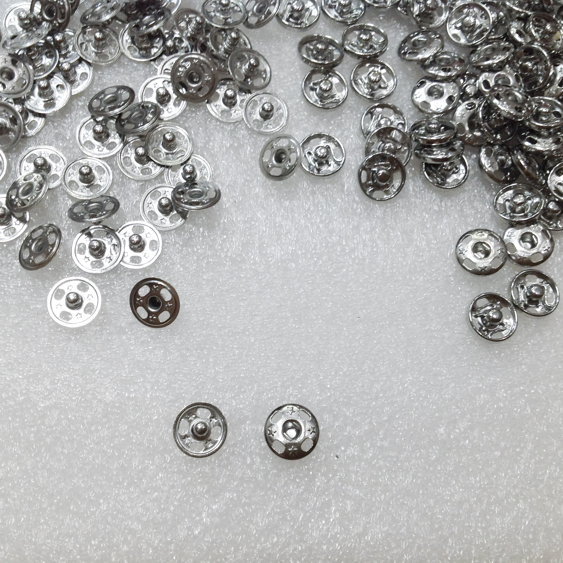 Full size high-grade clothing buttons sleeveless switch down buttons