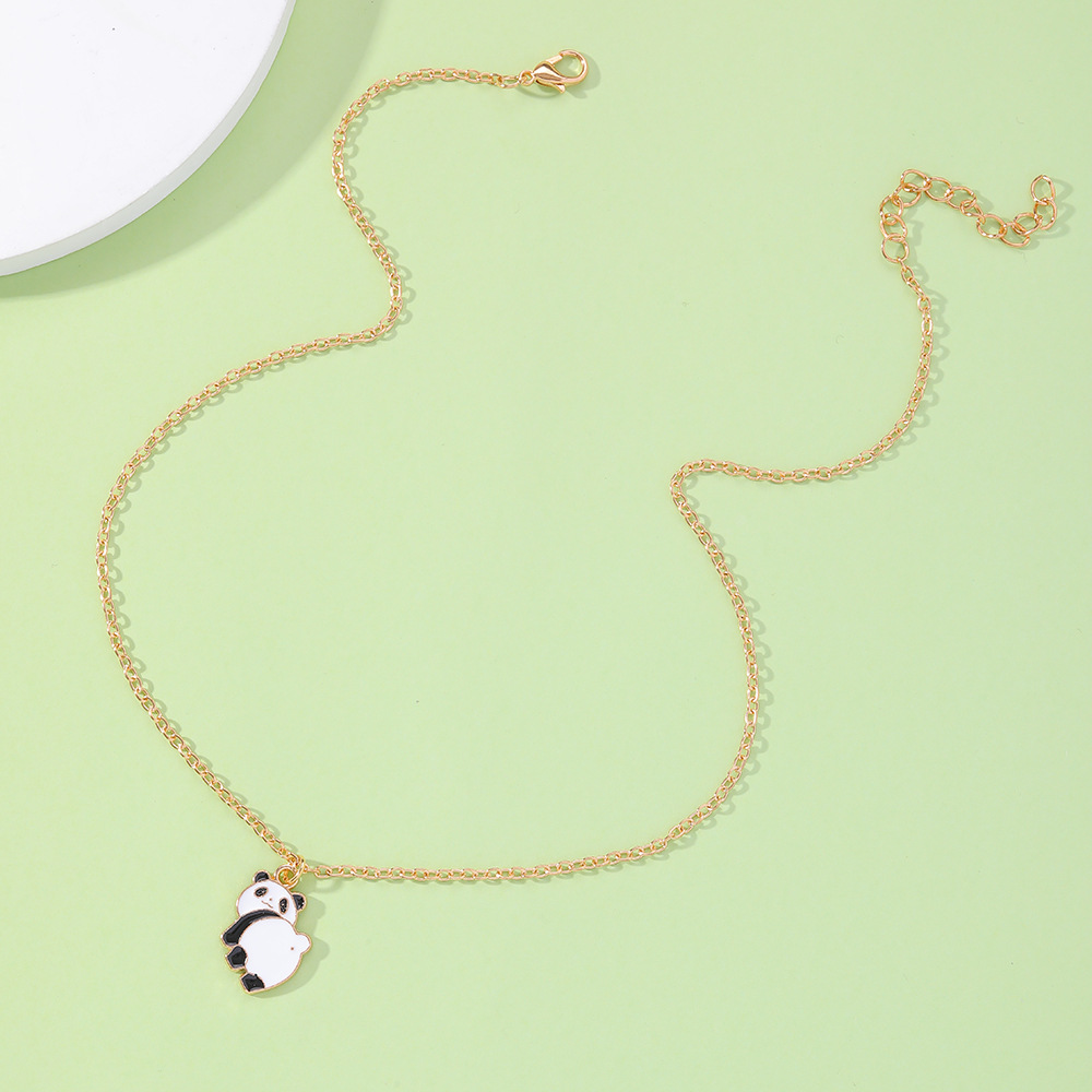 %E3%80%90New%20Arrivals%E3%80%91TEMU%20Fashion%20Necklace%20Women's%20Sweater%20Chain%20Long%20Light%20Luxury%20Niche%20Accessories%20Simple%20Men's%20Couple's%20Sweater%20Red%20Panda%20Pendant%20-%20Image%204