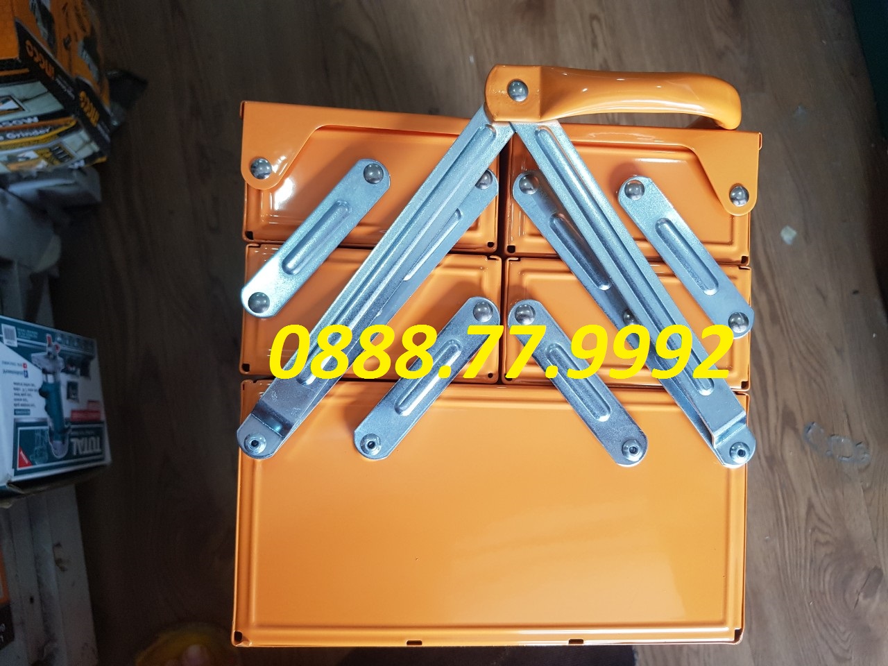 Hộp đựng đồ nghề (400x200x195mm) Ingco HTB03