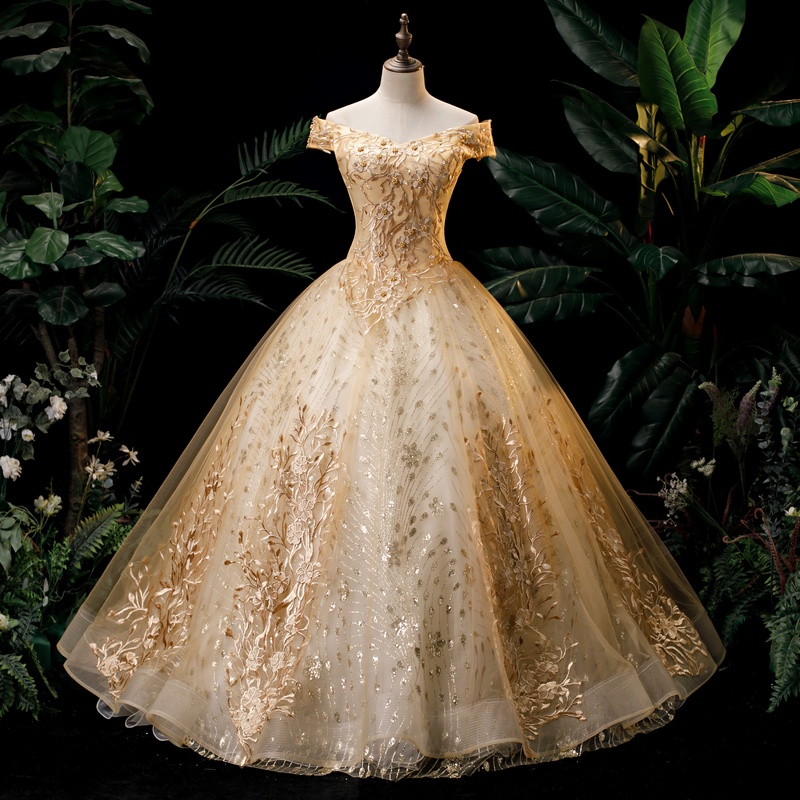 Shine like a queen in these gold wedding dresses • Offbeat Wed (was Offbeat  Bride)