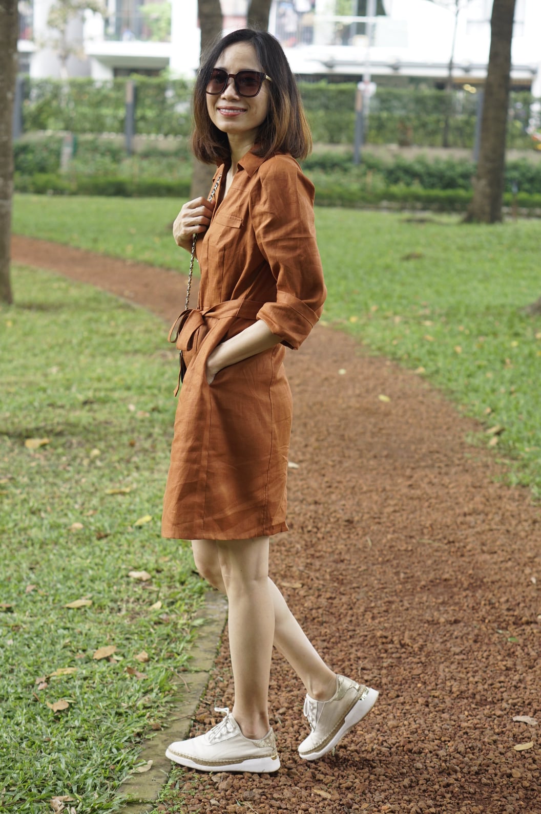 Đầm linen dáng công sở - AMITY MaxMessi