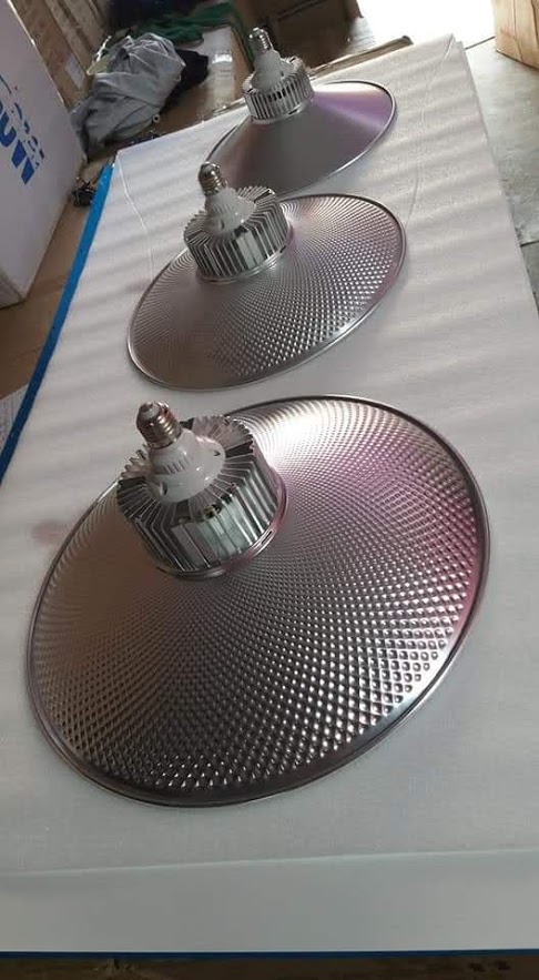 Đèn led thả 50W - 70W treo trần đui xoáy E27