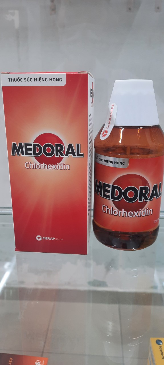 Nước Súc Miệng Medoral 250ml