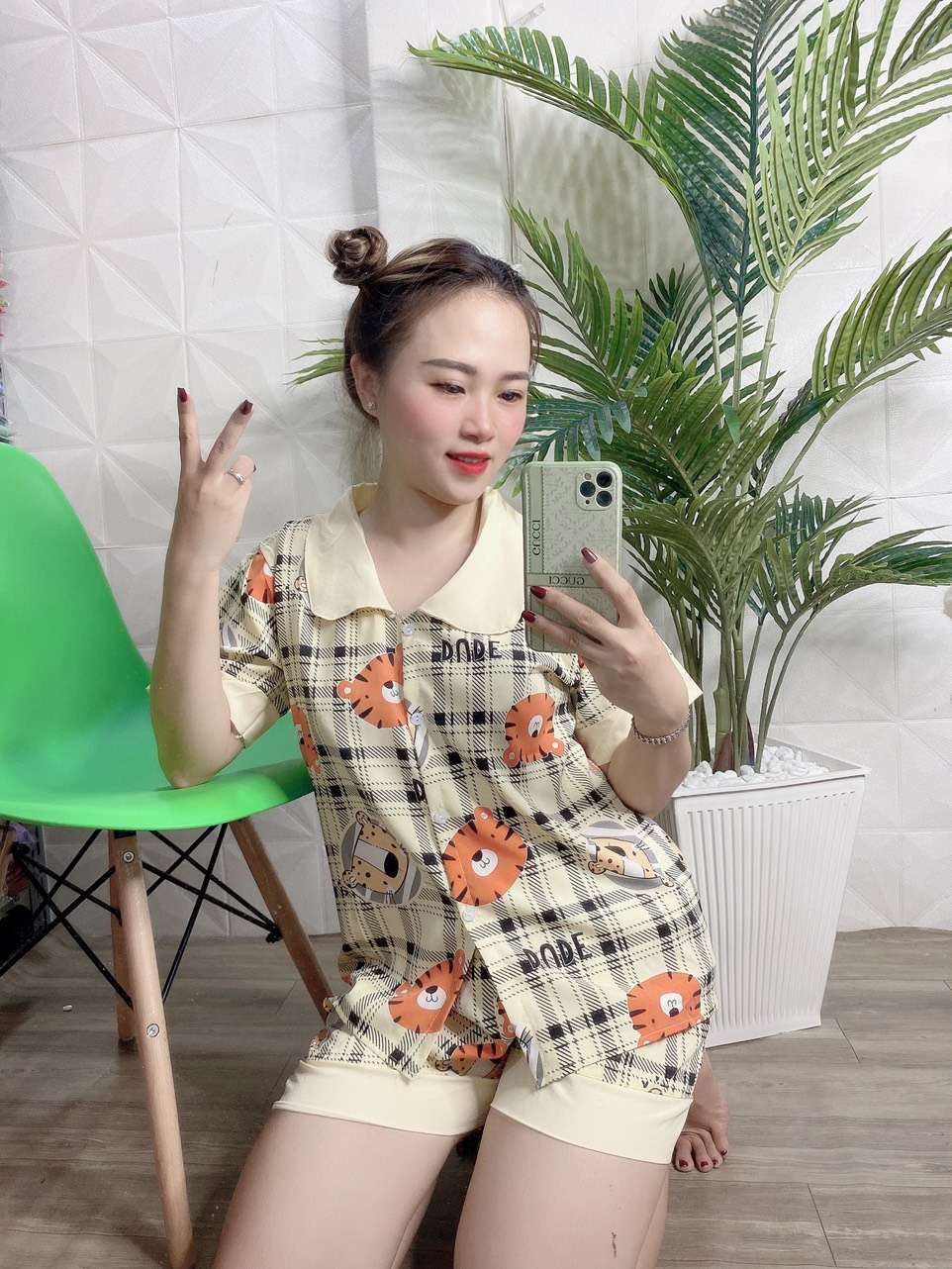 ĐỒ BỘ PIJAMA ĐÙI HỌA TIẾT HÌNH GẤU DỄ THƯƠNG  CÓ SIZE 40-75KG - PJ04