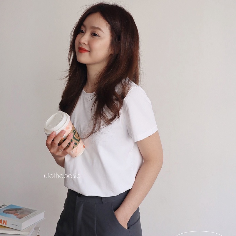 [Nhập LAZLOOK99 GIẢM 100K/500K] Áo phông nữ trơn Regular Tee form vừa chất premium cotton cao cấp co dãn - by ufo.thebasic