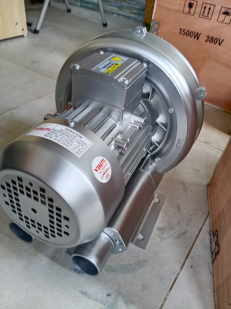 MÁY THỔI KHÍ CON SÒ CẠN UPTI GB750 750W