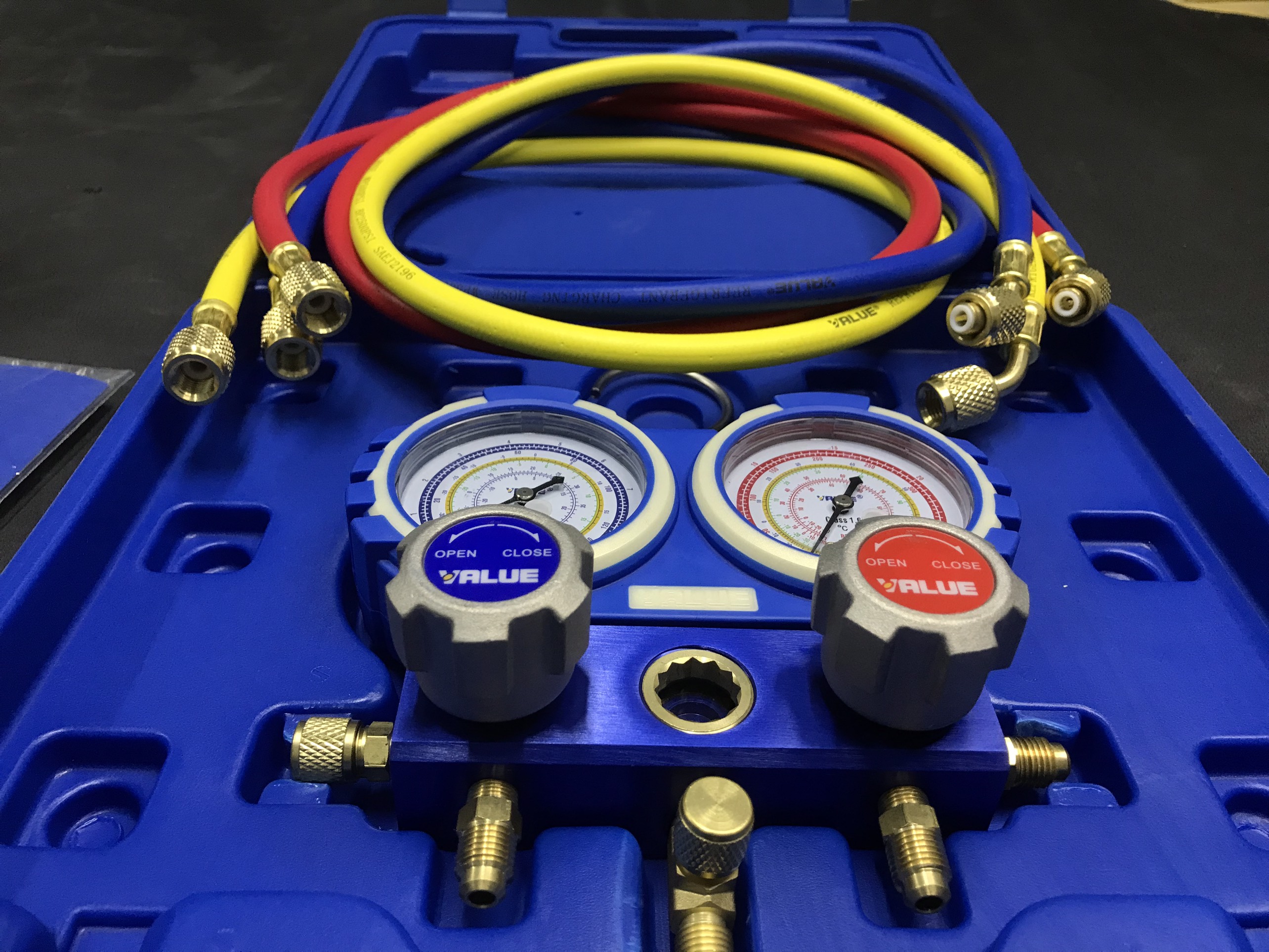 Đồng Hồ Gas Đôi VALUE Model VMG-2-R22-B (Có Dây)