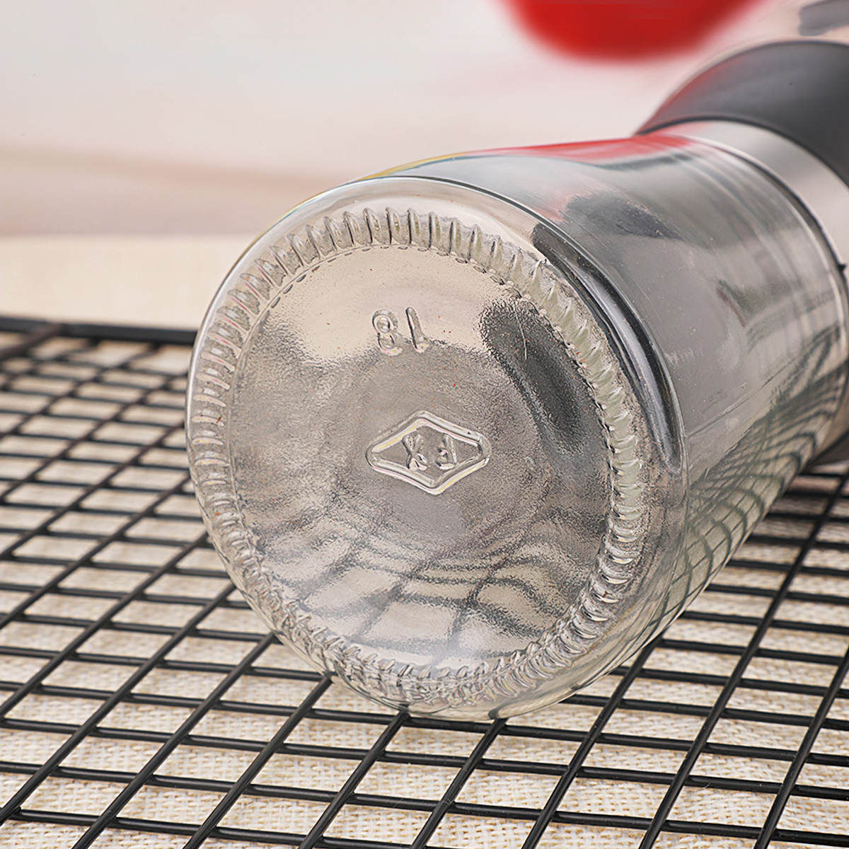 Multi-function dry pepper grinder