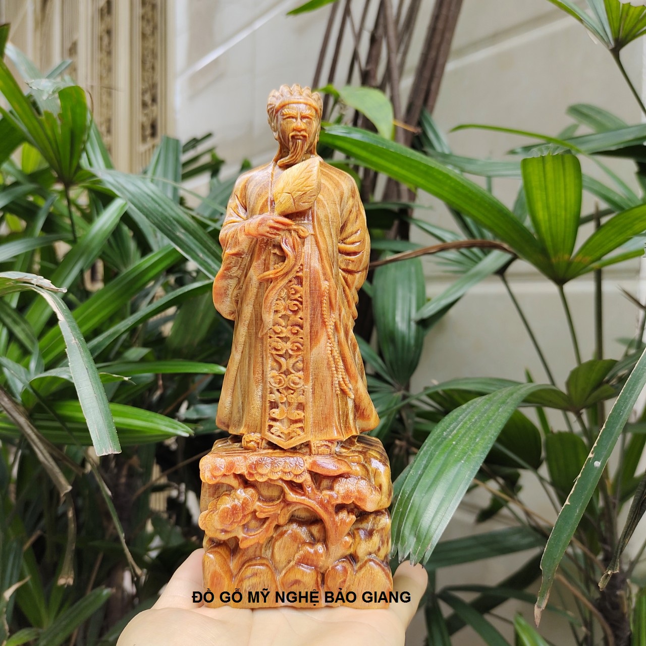 Tượng khổng minh gỗ huyết long cao 20 cm