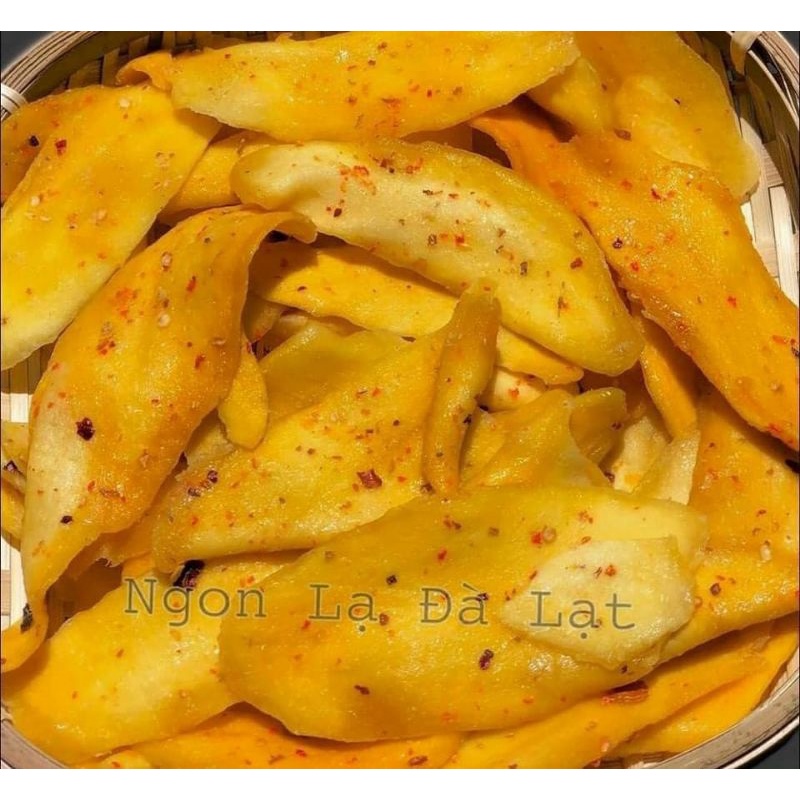 Xoài Dẻo Sấy Muối Ớt Lon 500gr