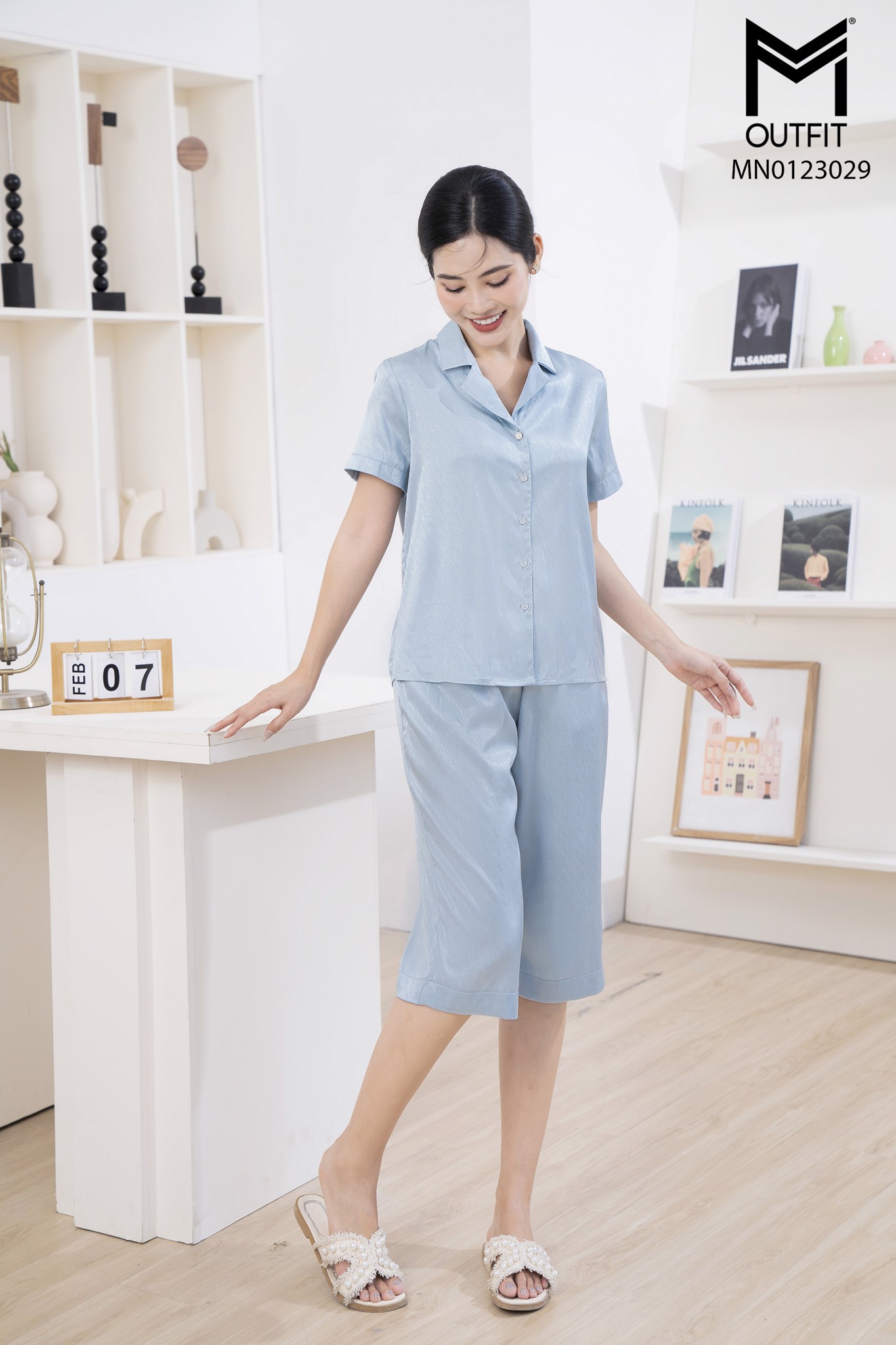 Bộ mặc nhà pijama áo cộc + quần lửng