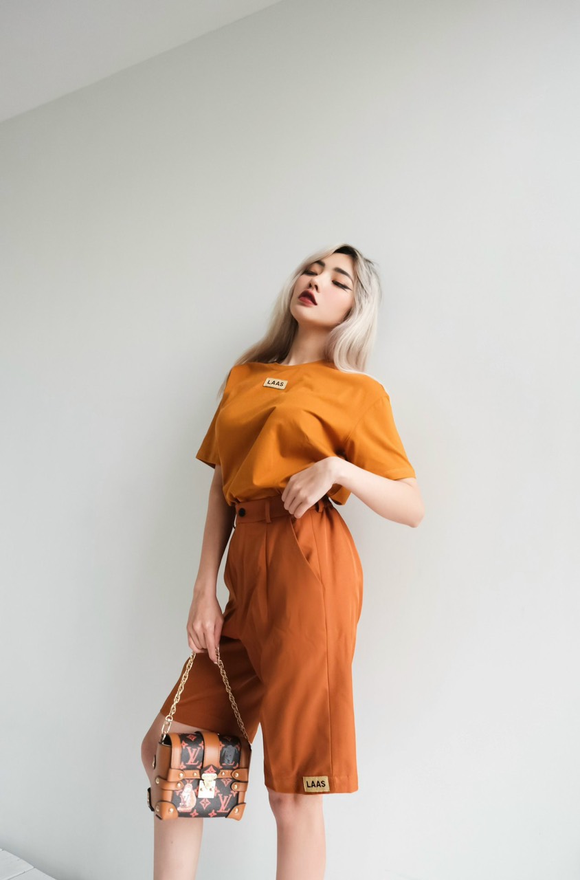 QUẦN SHORT LOGO FABRIC NÂU