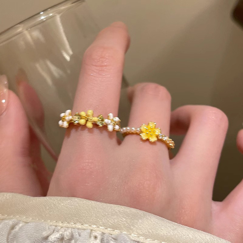Enacolor%201Pc%20New%202025%20Enamel%20Daisy%20Flower%20Rings%20Adjust%20Crystal%20Open%20Rings%20for%20Women%20Girl%20Fashion%20Jewelry%20Accessories%20Ins%20-%20Image%202