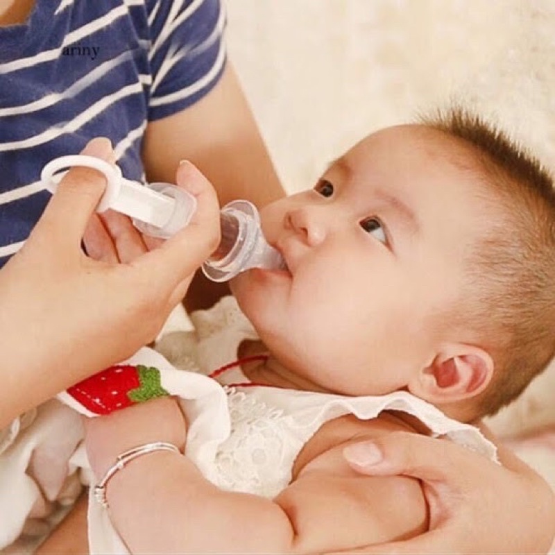 Dụng cụ xilanh cho bé uống thuốc, uống sữa
