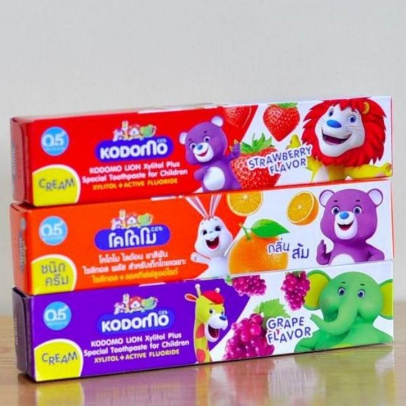 Kem Đánh Răng Cho Bé Kodomo Thái Lan 40g