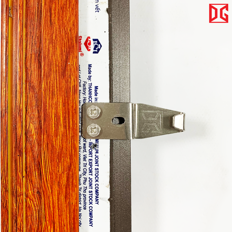 KHÓA CHỐT SÒ CỬA LÙA T01, khóa bán nguyệt đổi được chiều