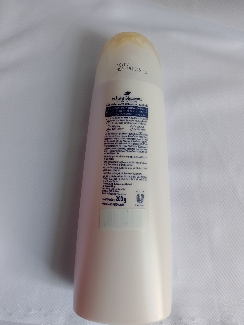 (200g) Sữa Tắm Dưỡng Thể Dove Sakura Blossoms