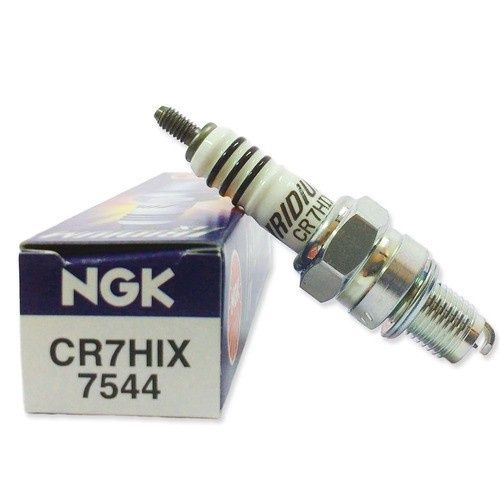 Spark%20Plug%20Iridium%20ngk%20CR7HIX%20CD70%20Suzuki%20GD110%20Yamaha%20YBR%20YBZ%20-%20Image%202