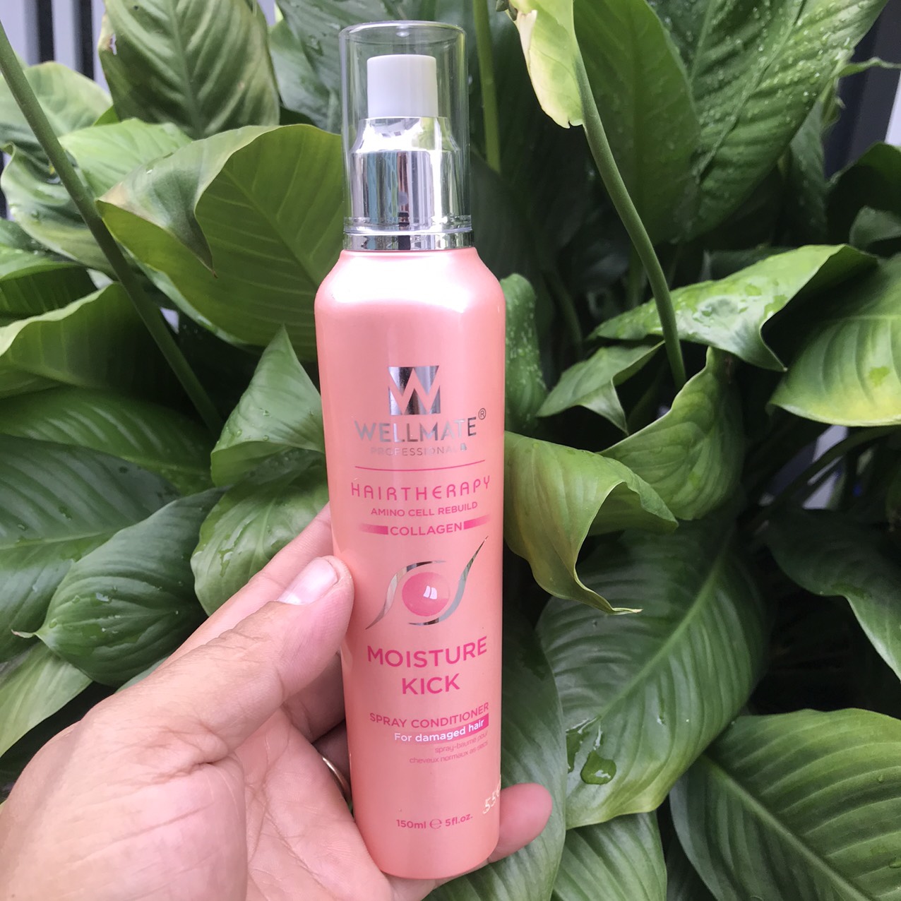 Sữa dưỡng tóc phục hồi chống rối VITAMIN hoa sứ Wellmate Moisture Kick Spray Conditioner 150ml