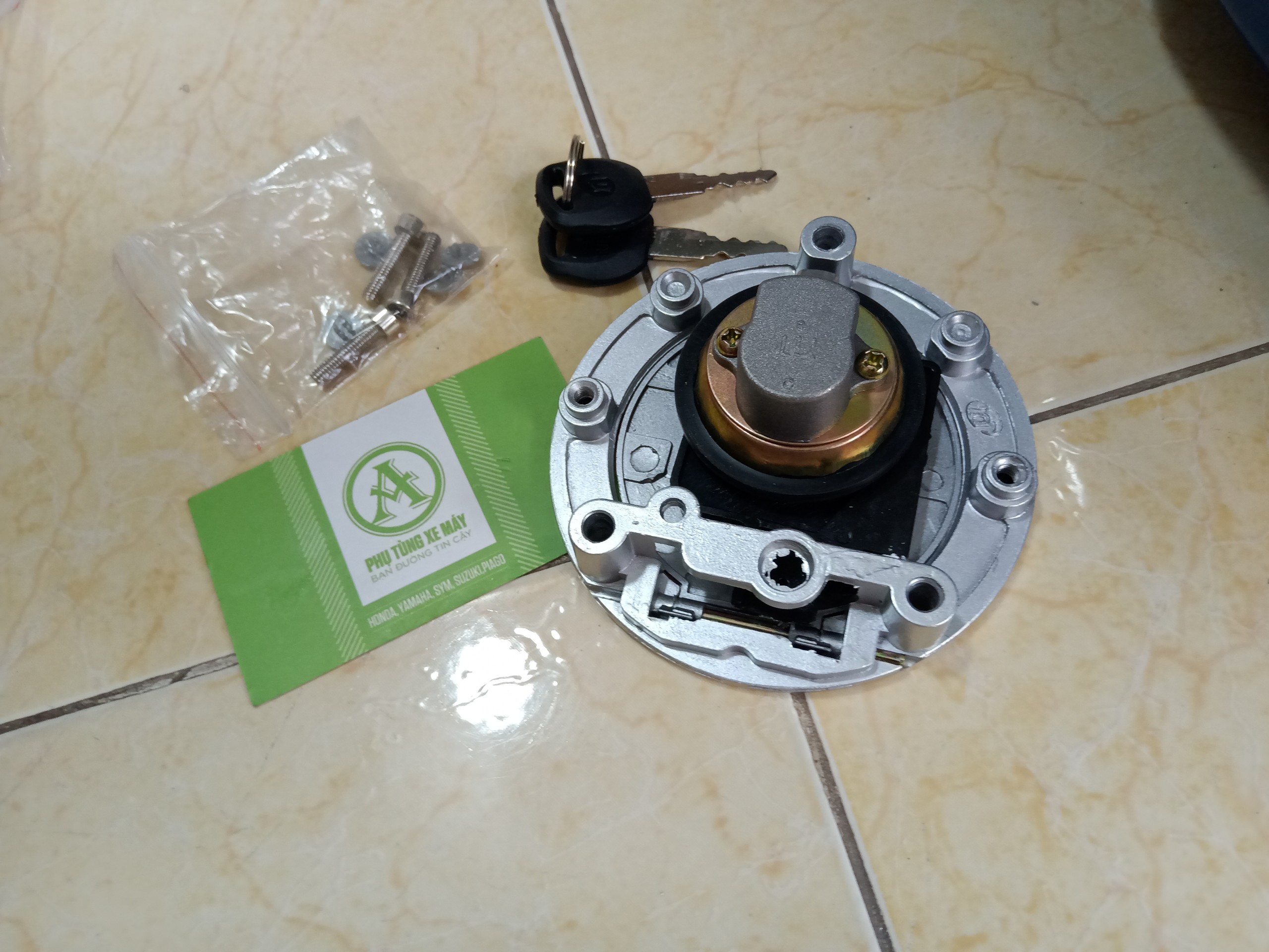 Nắp bình xăng tròn Âm xe ba bánh