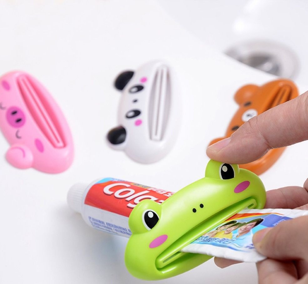 DỤNG CỤ KẸP NẶN KEM ĐÁNH RĂNG HÌNH THÚ ĐÁNG YÊU